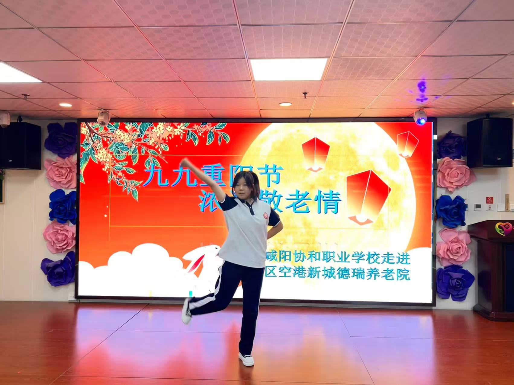 b9421081adc75e515f4839aa099006c.jpg b9421081adc75e515f4839aa099006c.jpg